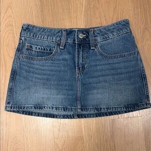 Hollister Blue Denim Mini Skirt size 00